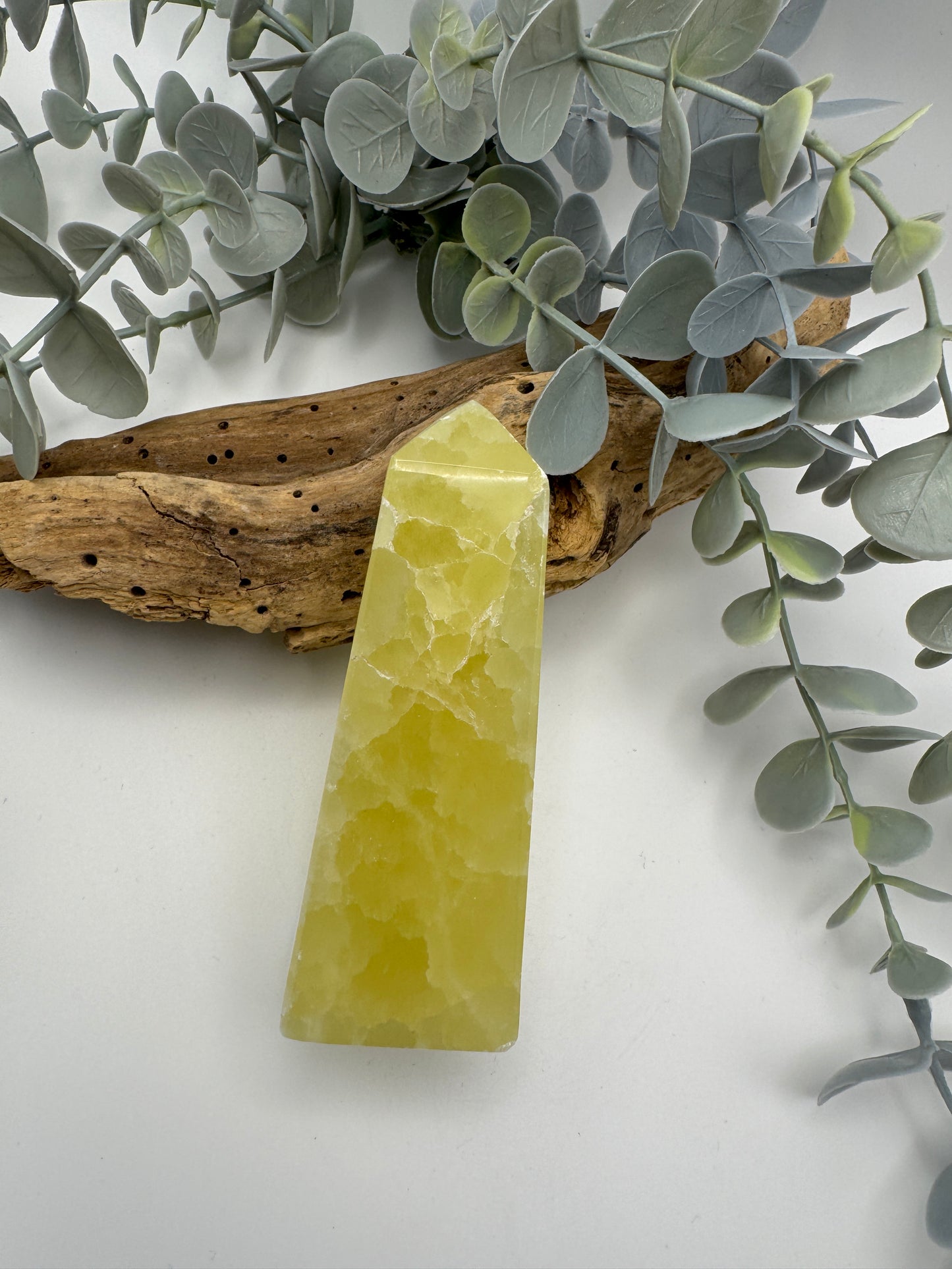 Lemon Calcite Tower
