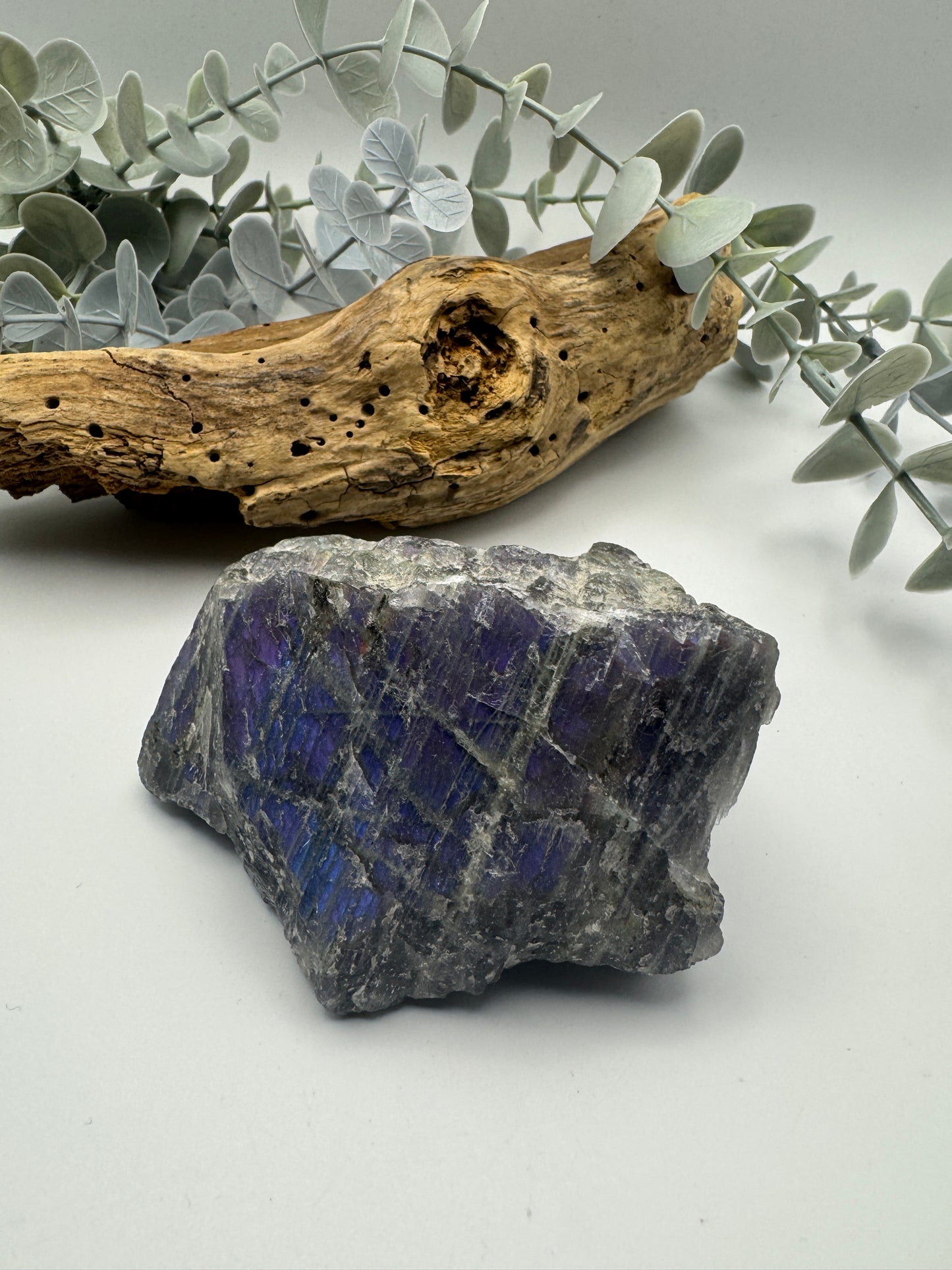 Labradorite Raw