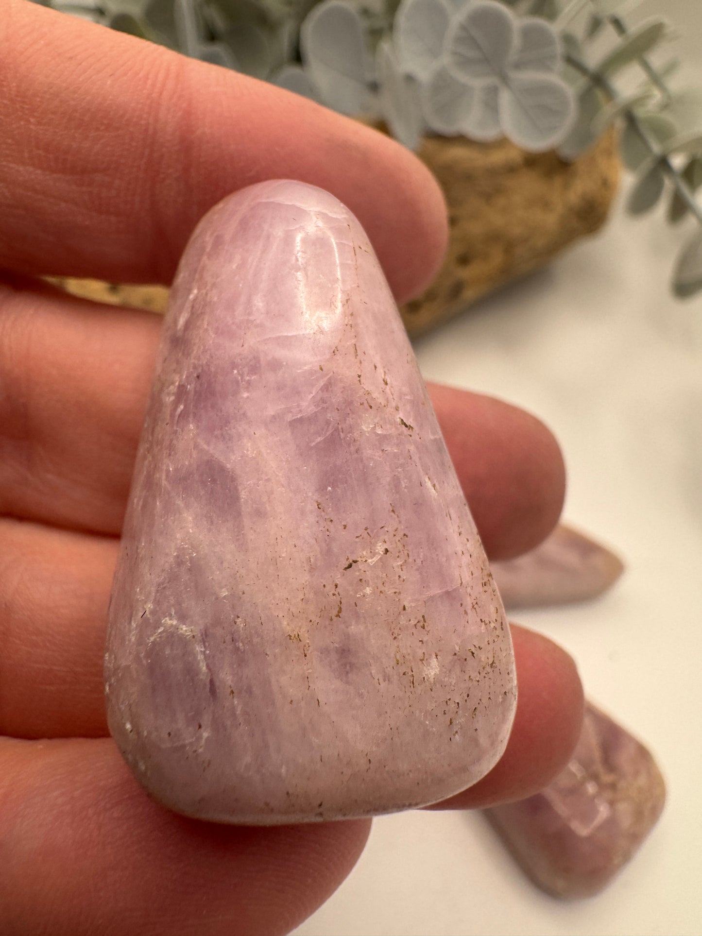 Kunzite Tumblestones