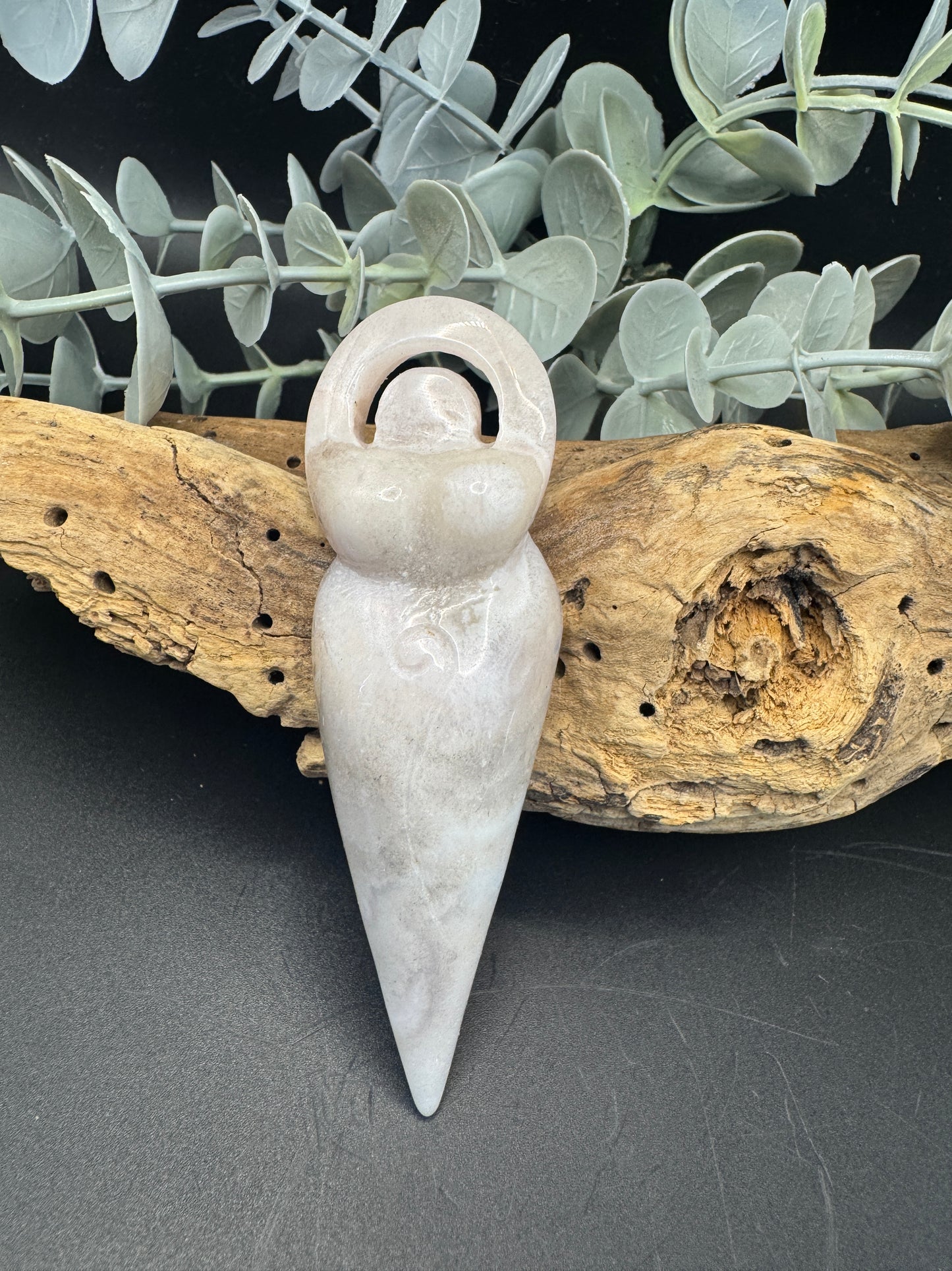 Agate Goddess