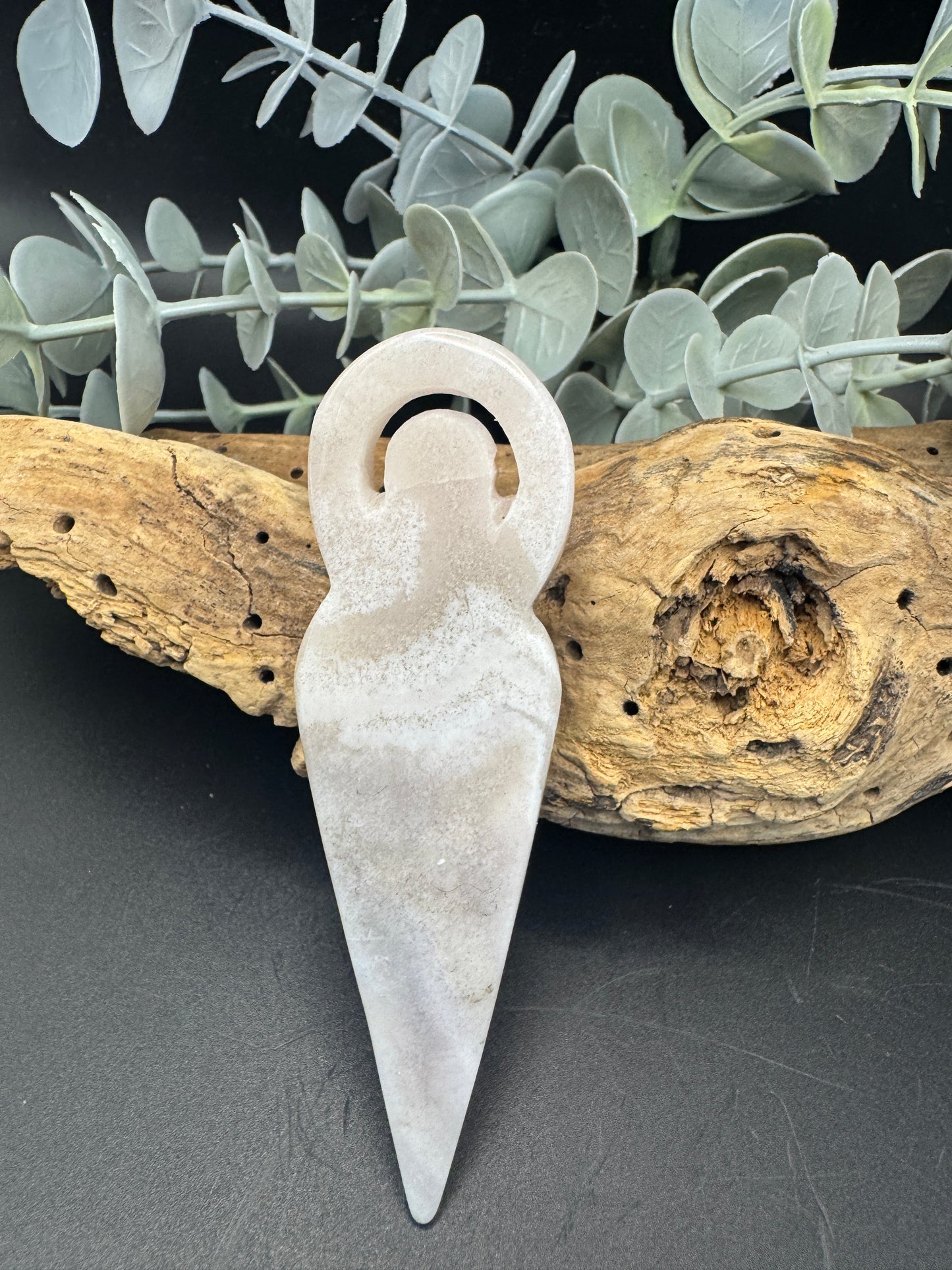 Agate Goddess