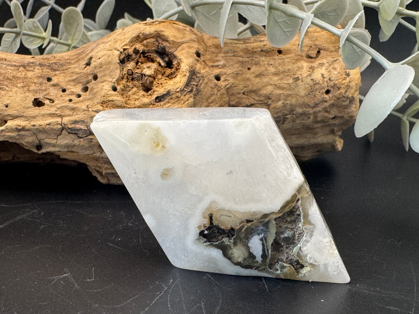 Moss Agate Rhombus