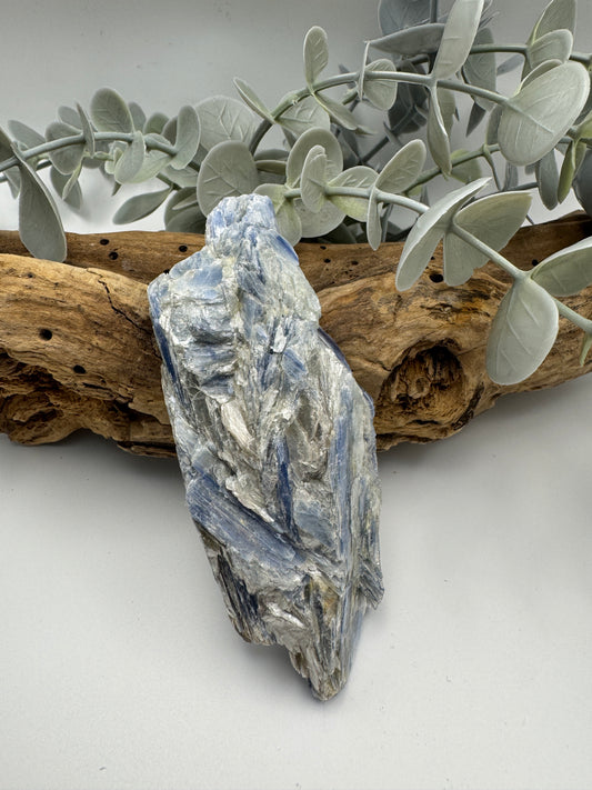 Kyanite Blade 2