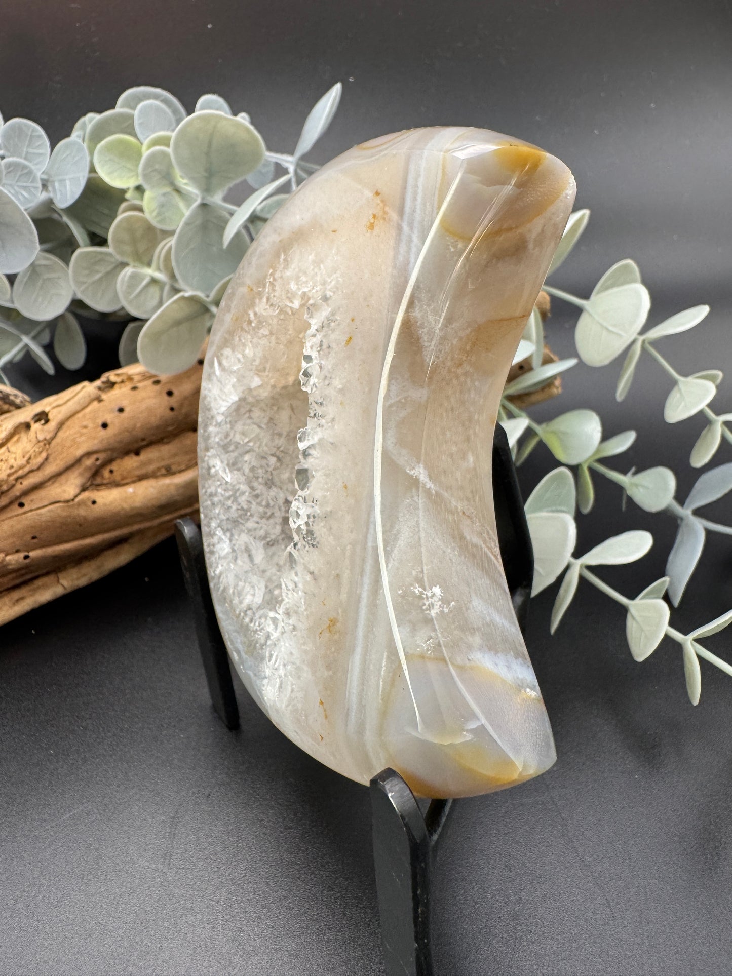 Agate Moon with Stand