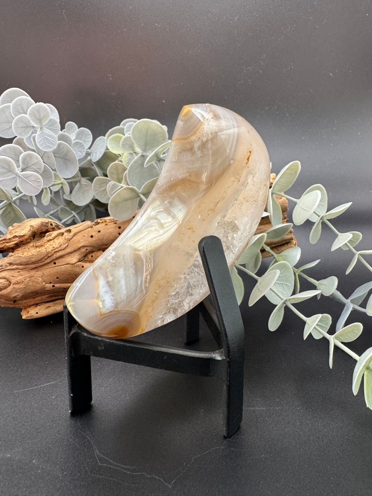 Agate Moon with Stand