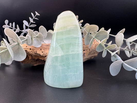 Pistachio Calcite Freeform