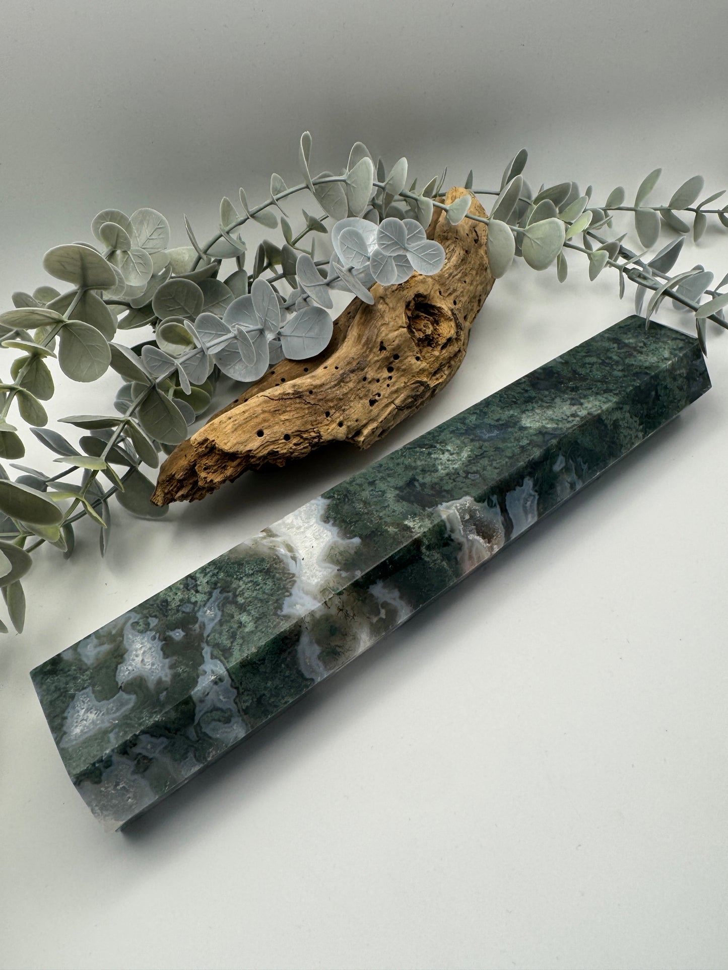 Moss Agate Point