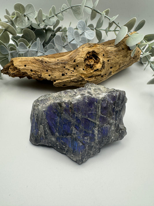 Labradorite Raw