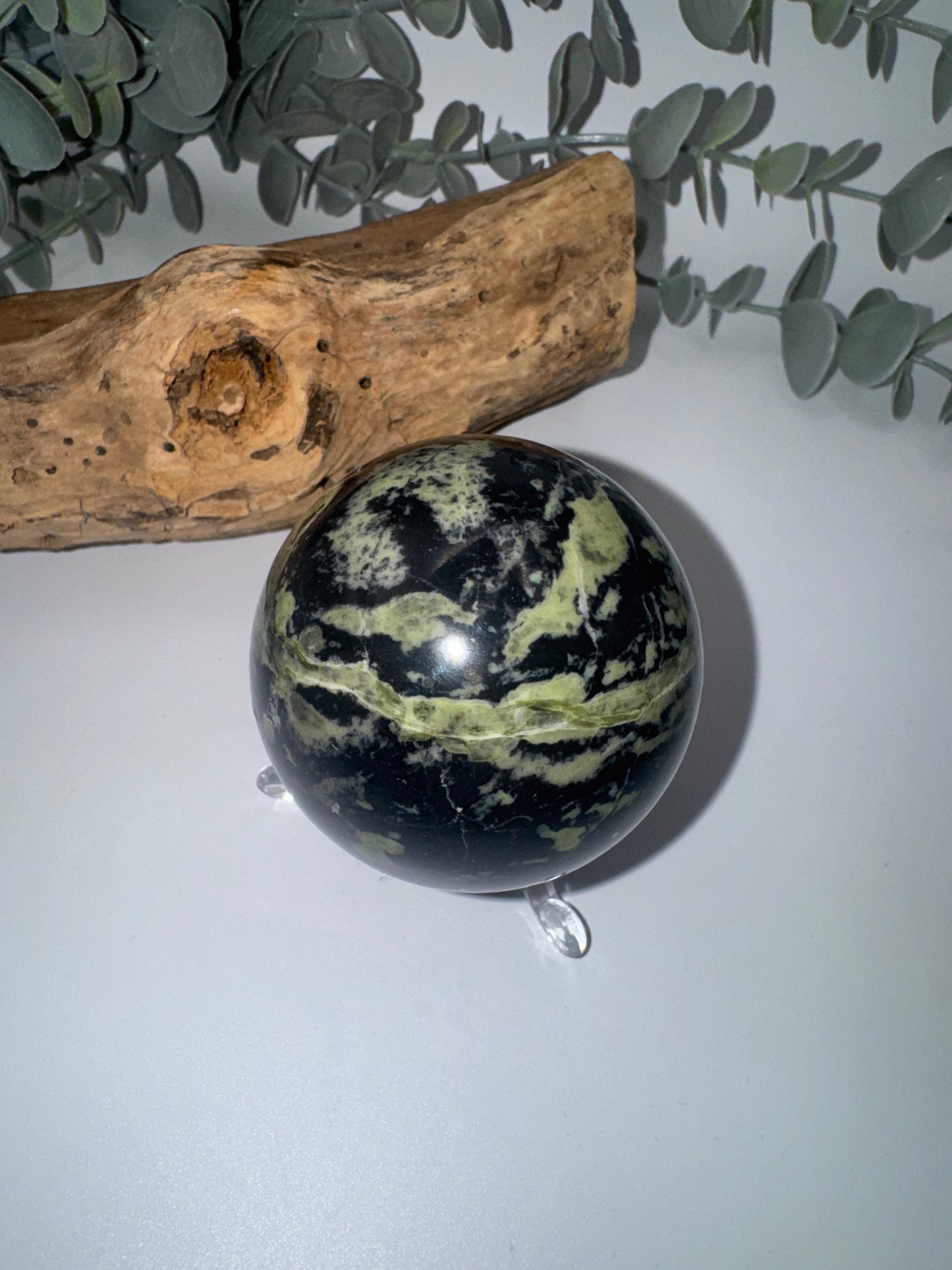 Serpentine Sphere