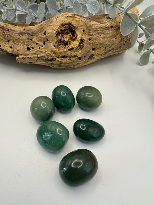 Green Aventurine Tumblestones
