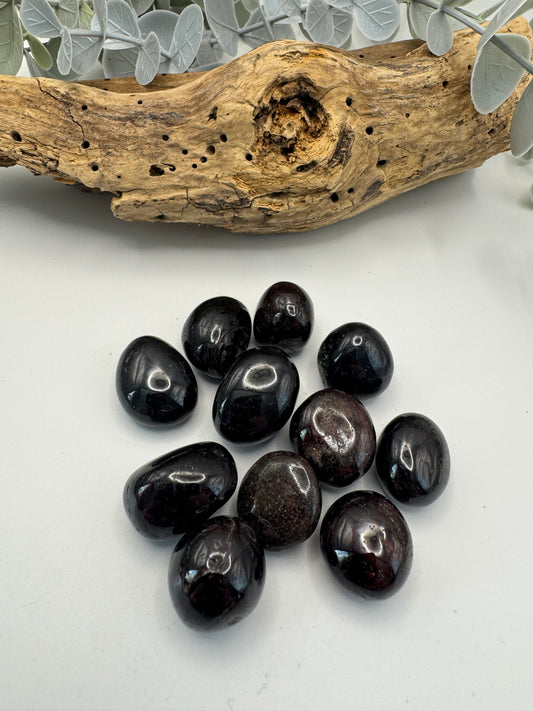 Garnet Tumblestones