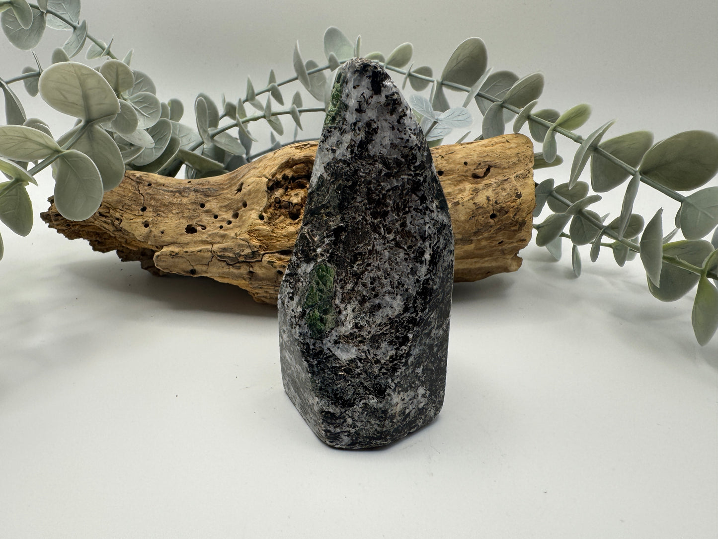 Diopside Freeform