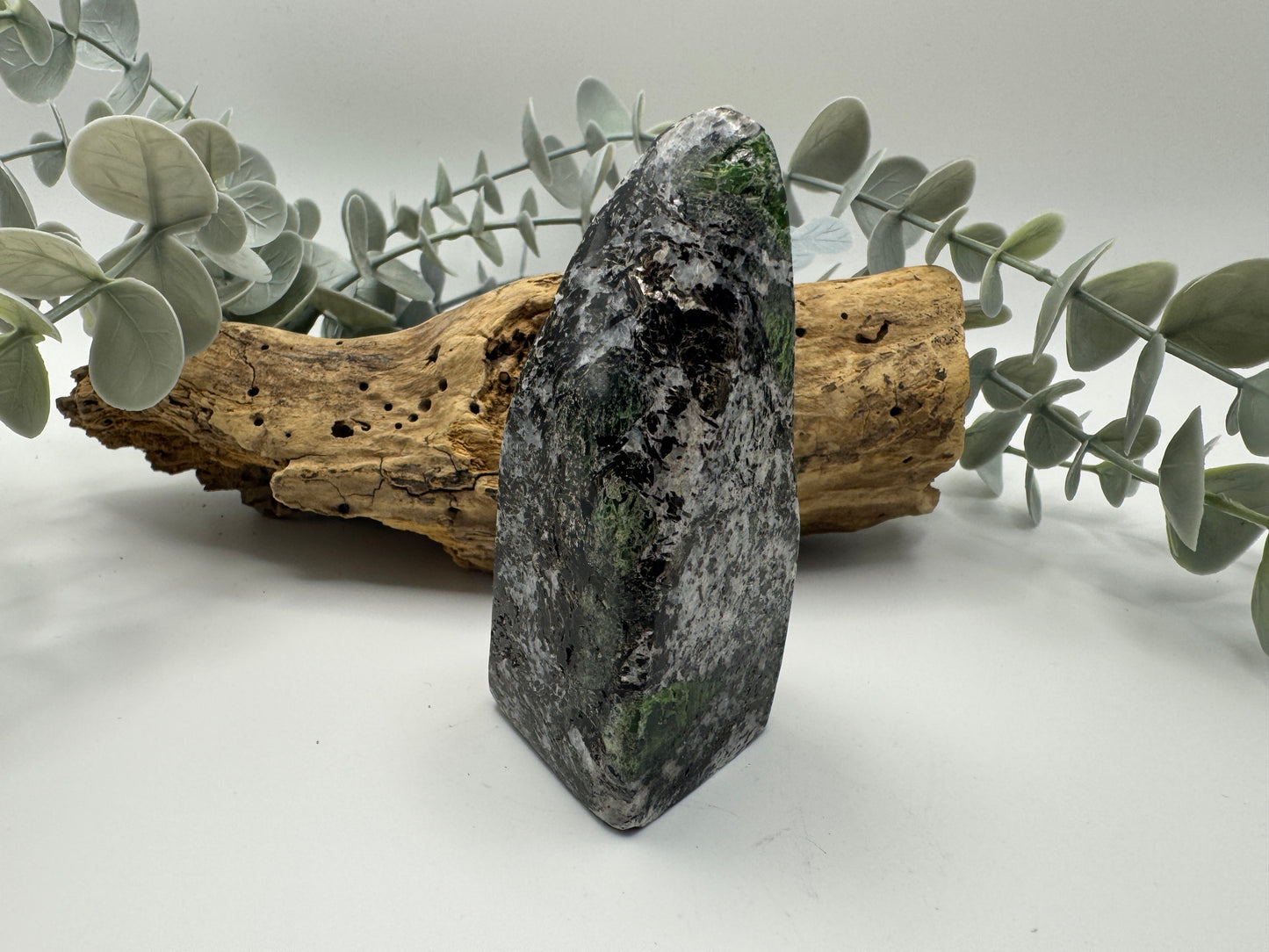 Diopside Freeform