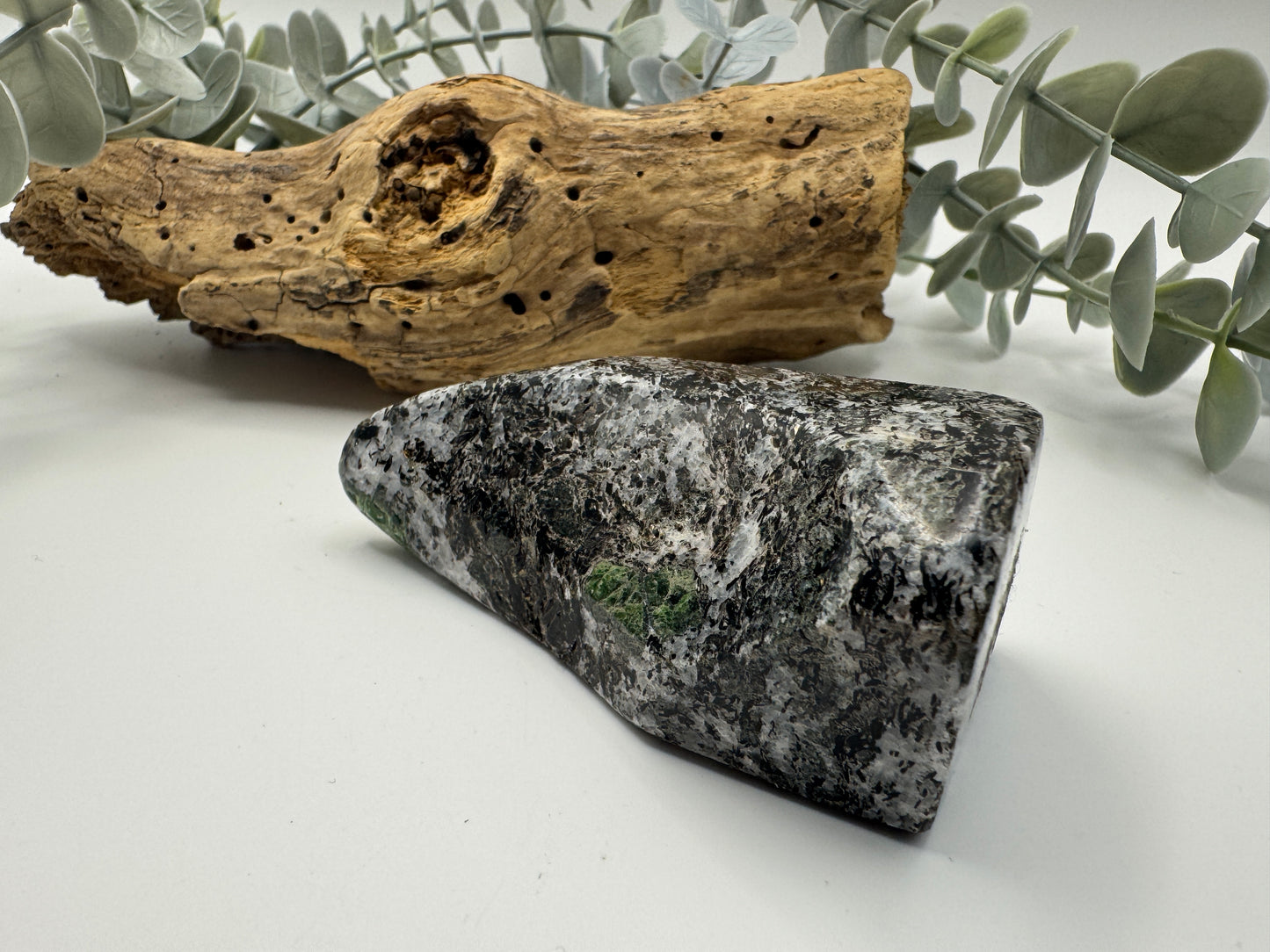 Diopside Freeform